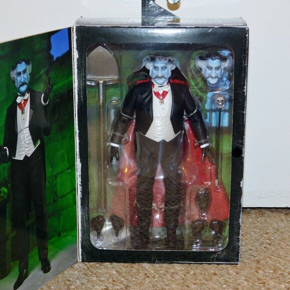 2023 NECA Rob Zombie's The Munsters 7" Ultimate The Count MIB Brand New - Picture 3 of 10